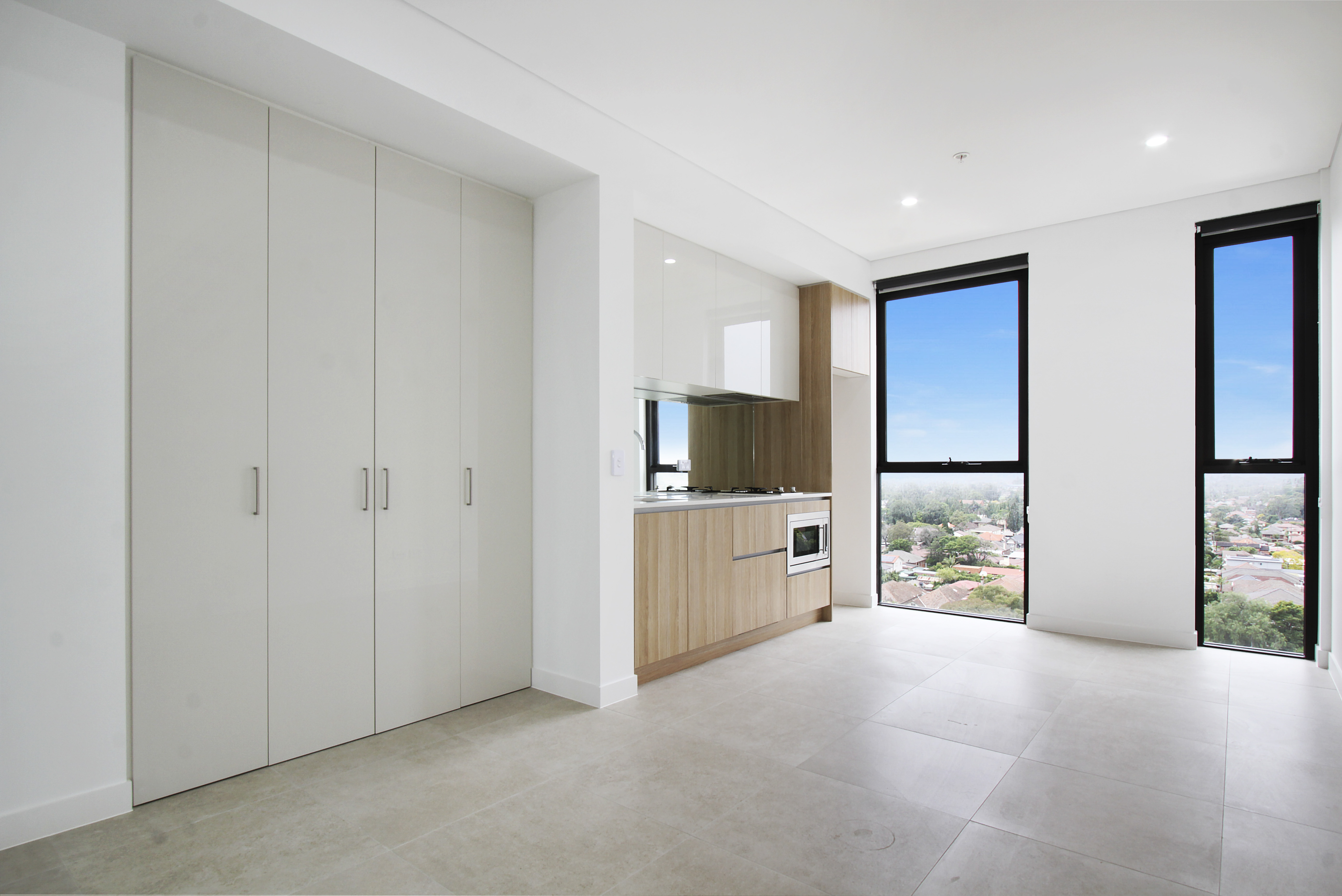 7 Deane Streeet